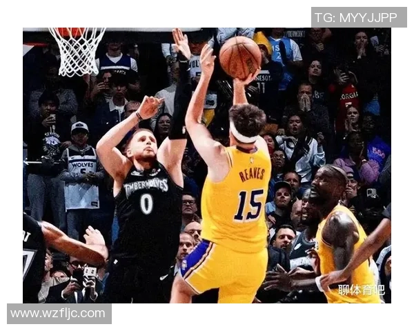 湖人对决热火精彩得分回顾与比赛亮点分析